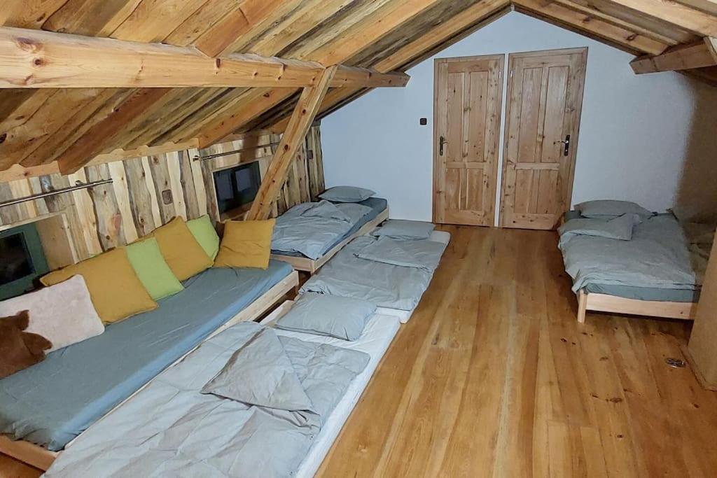 Chalet Boruvka - Biofarma Na Samote V Lesich Benesov  外观 照片